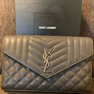 YSL WOC